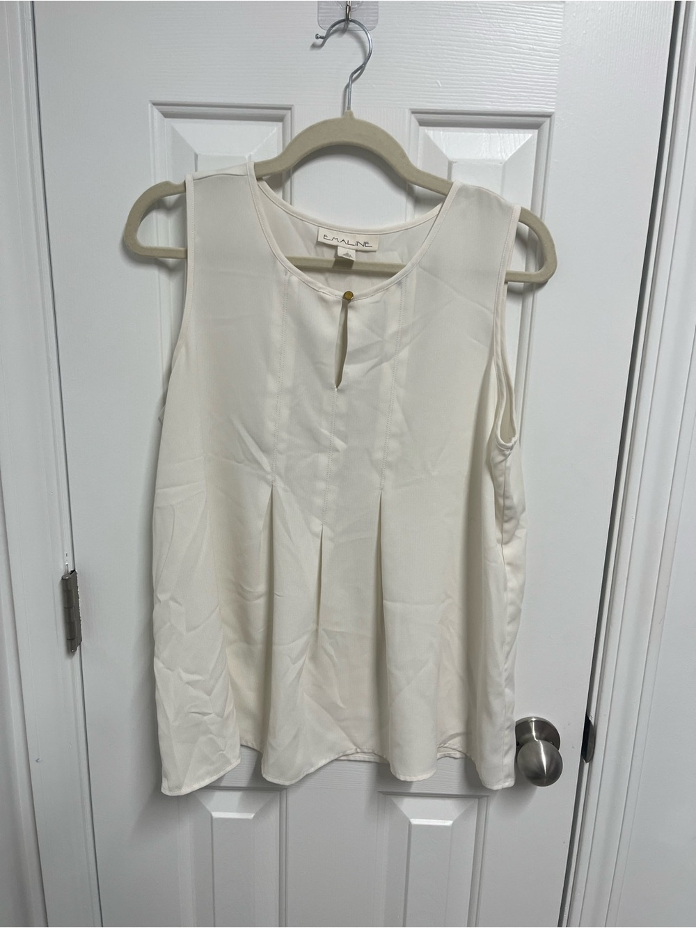 Emaline Cream Sleeveless Pleated Blouse